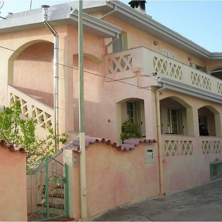 Santu Luisu Apartment Galtelli Ngoại thất bức ảnh
